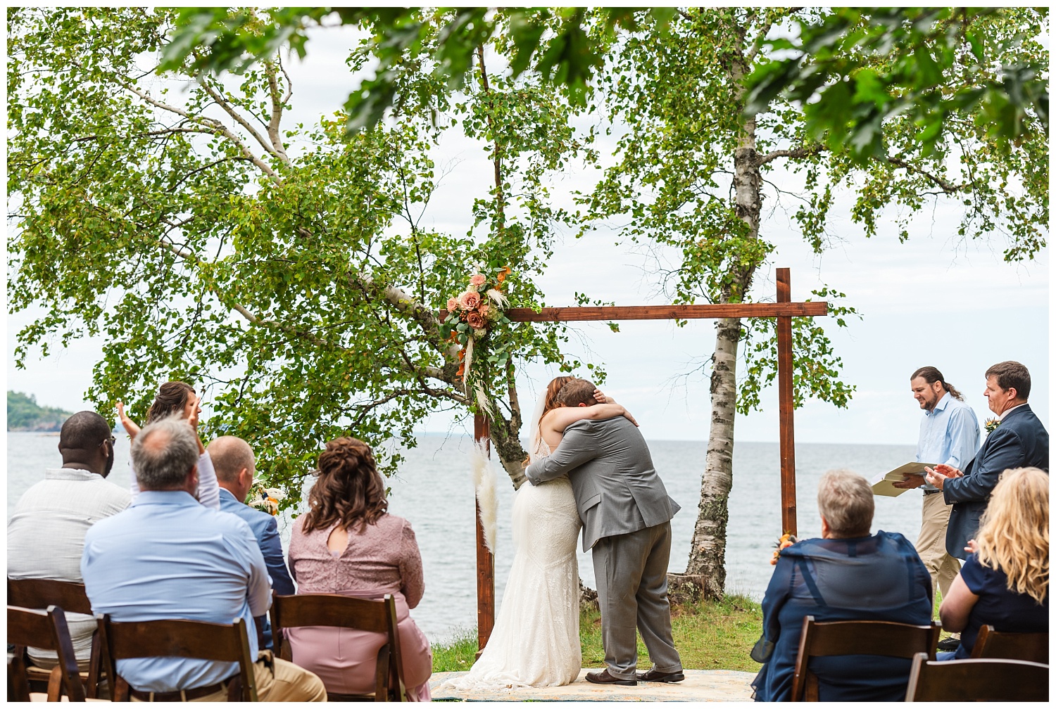 presque isle pavilion wedding on lake superior in marquette mi